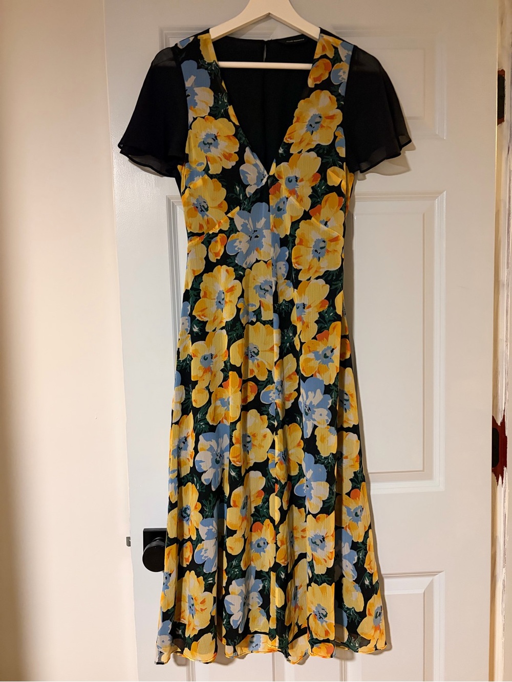 Club Monaco Black & Yellow Floral V-Neck Midi Dress with Open Back
